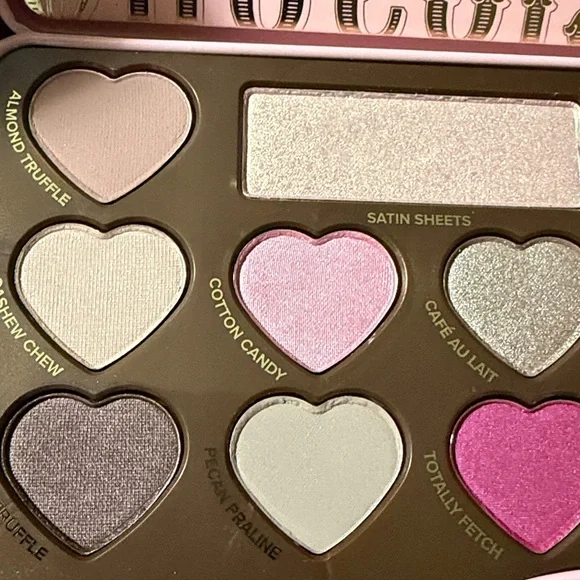 Too Faced Makeup Bundle all NEW - Picture 13 of 15
